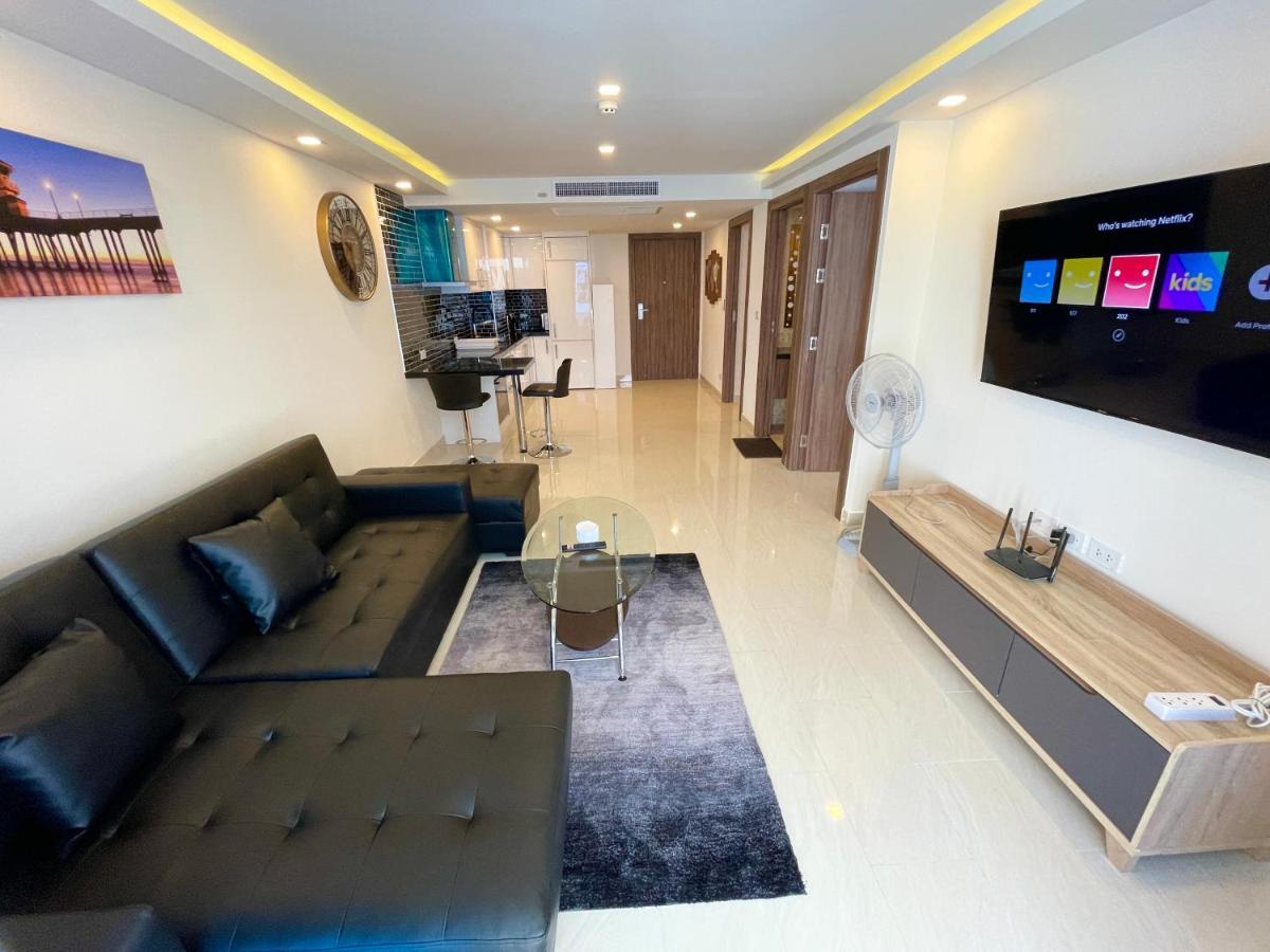 Large Luxury, Pool View, Grand Avenue, Pattaya - 202 Lejlighed Eksteriør billede